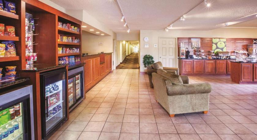 Country Inn & Suites By Radisson, Canton Near Hall Of Fame North Canton Eksteriør billede