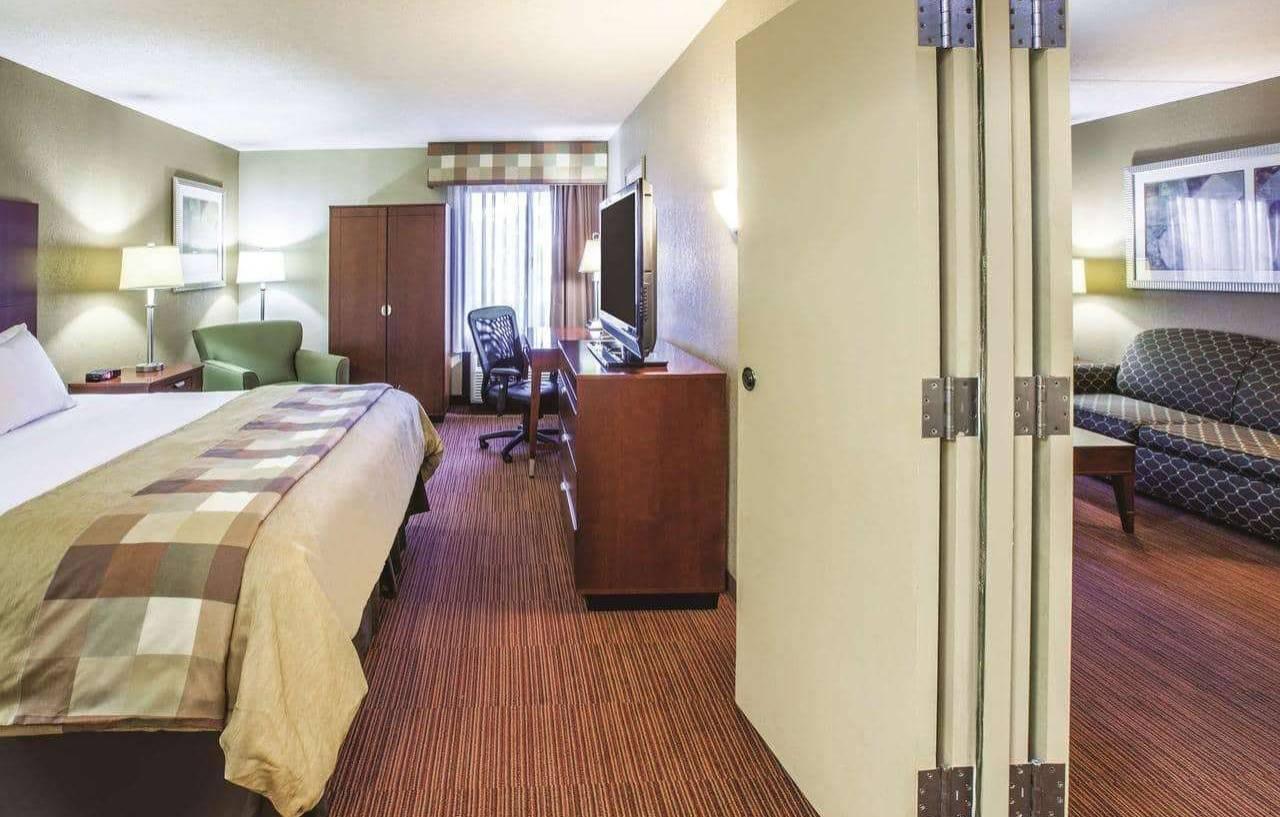 Country Inn & Suites By Radisson, Canton Near Hall Of Fame North Canton Eksteriør billede